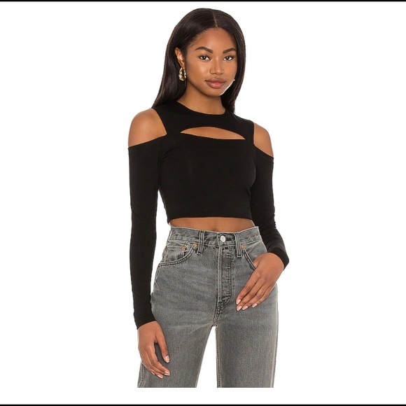 h:ours Tops - h:ours Diem Cut Out Top in Black